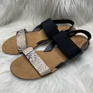 Arturo Chiang Snake‎ Embossed Sandals Size 10